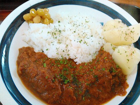 玉ねぎペーストとたっぷり挽き肉のカレー